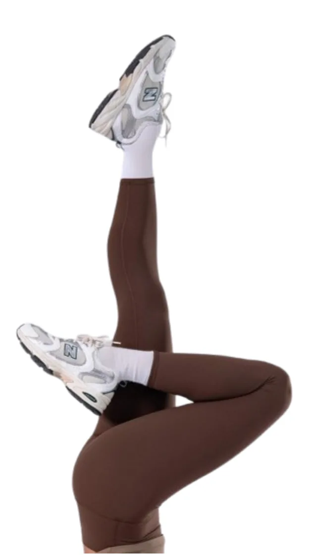 COMFORTABLE SPORTSWEAR